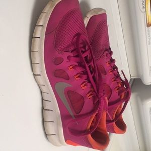 Nike free runs